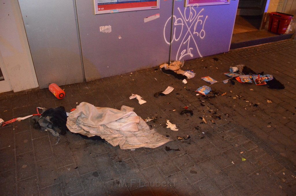 Feuer2Y Koeln Ehrenfeld Venloerstr P199.JPG